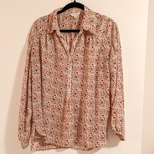 Floral collared blouse. EUC.